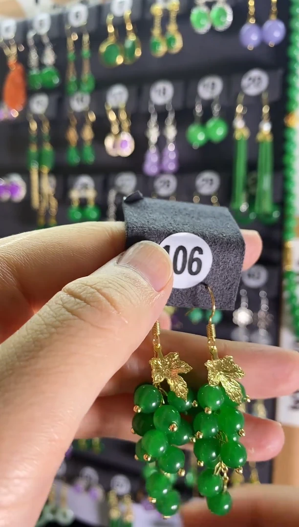 翡翠银S925镶嵌耳饰106....