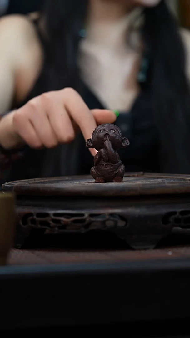 茶壶紫砂宜兴岁颐传砂原矿全手茶宠