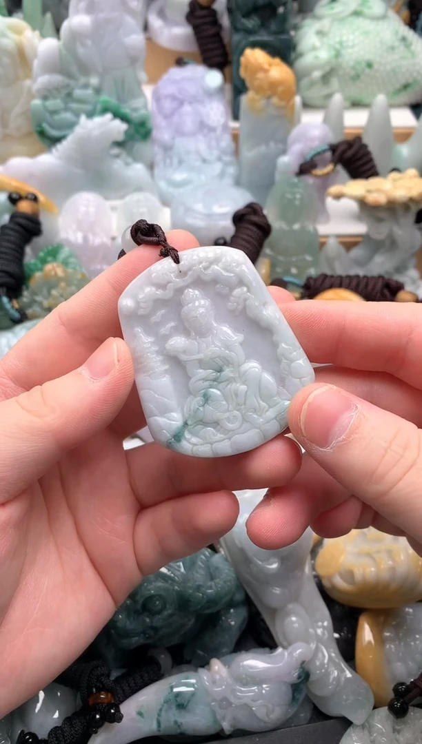 吊坠(不含链)未镶嵌翡翠1