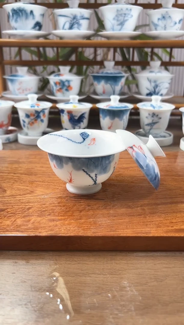 微瑕线条莲二才元宝盖碗150ml