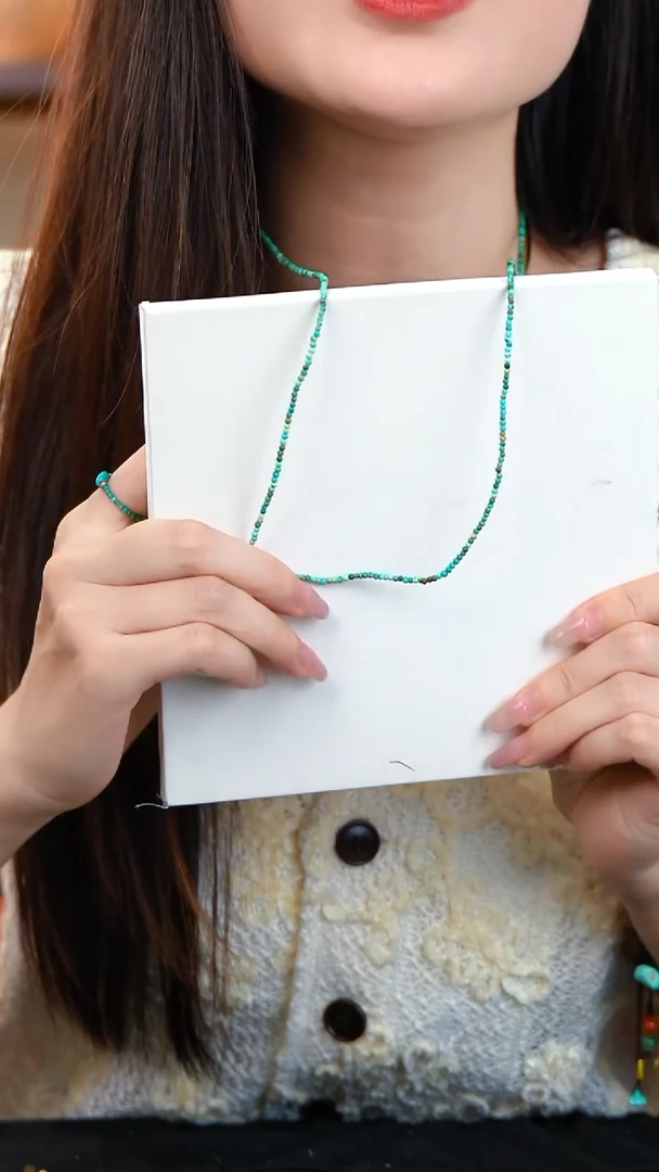 小米珠绿松石天然矿石