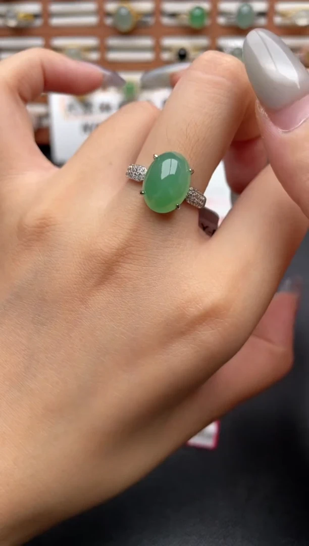 翡翠戒指银S925镶嵌一物一证一礼盒