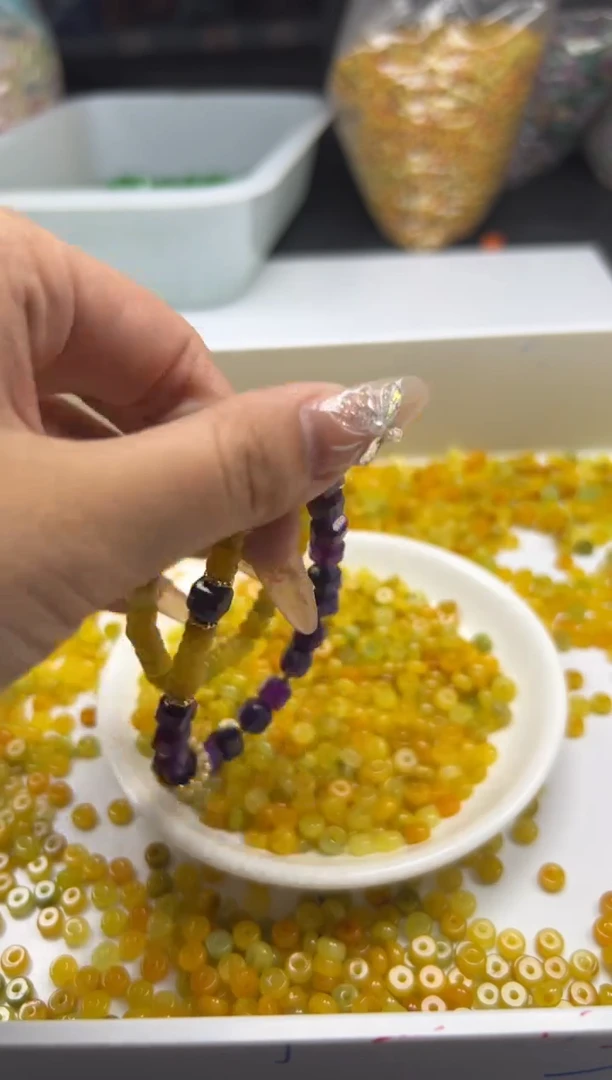 翡翠未镶嵌颈饰w2855黄翡算盘6*3mm*30颗