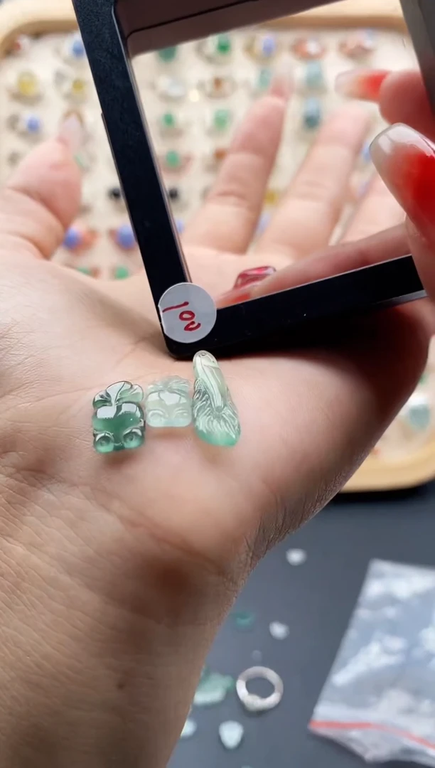 【闪购商品】翡翠裸石缅甸天然A货翡翠