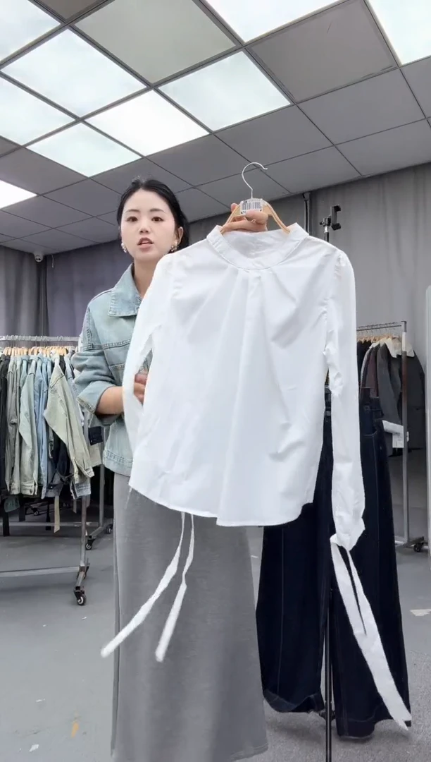 大哥家漂亮衣服漂亮颜色