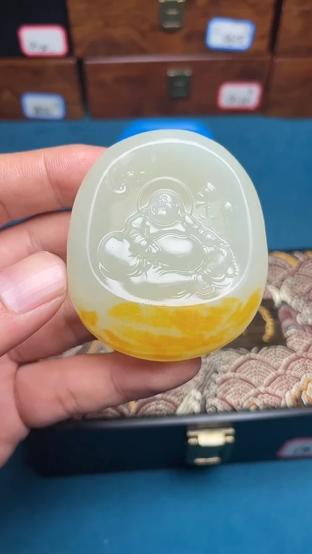 和田玉未镶嵌颈饰董*青和田玉