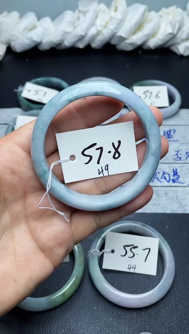 未镶嵌手镯翡翠49