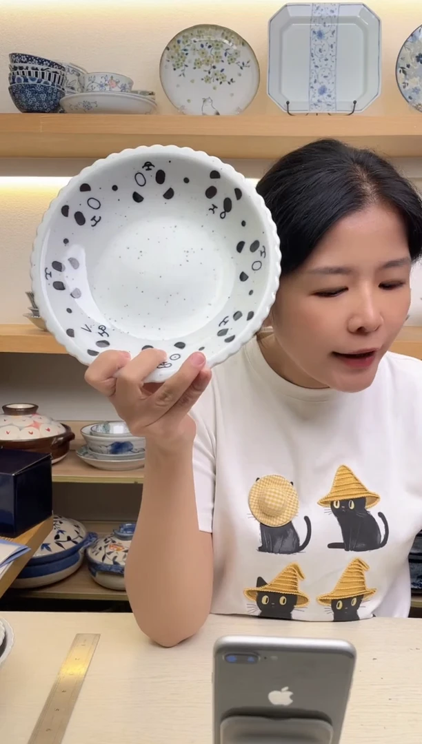 瓷片可爱熊猫8.3英寸深盘
