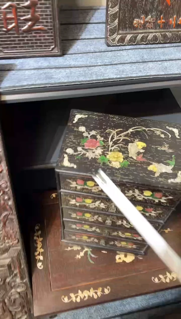 木紫檀雕刻一物一拍