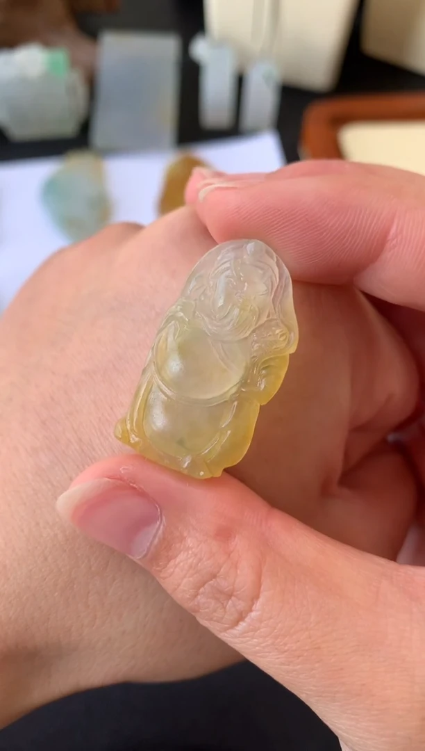 【闪购商品】定制翡翠未镶嵌翡翠