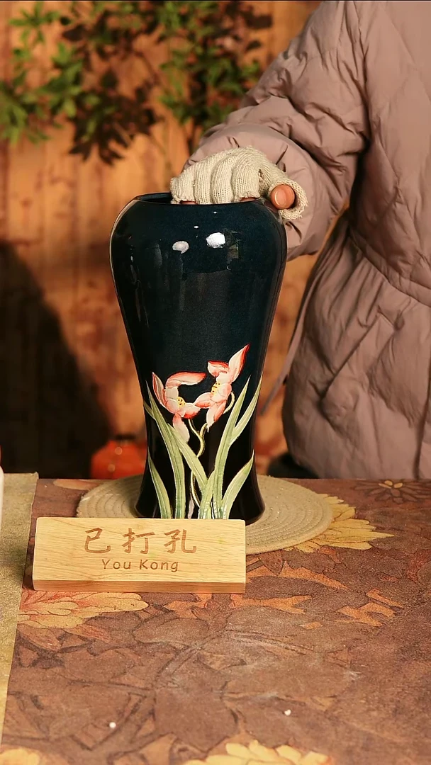 陶瓷23-98高30口10误差2已打孔