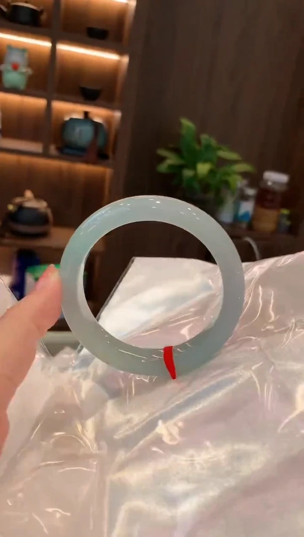 未镶嵌手镯翡翠57