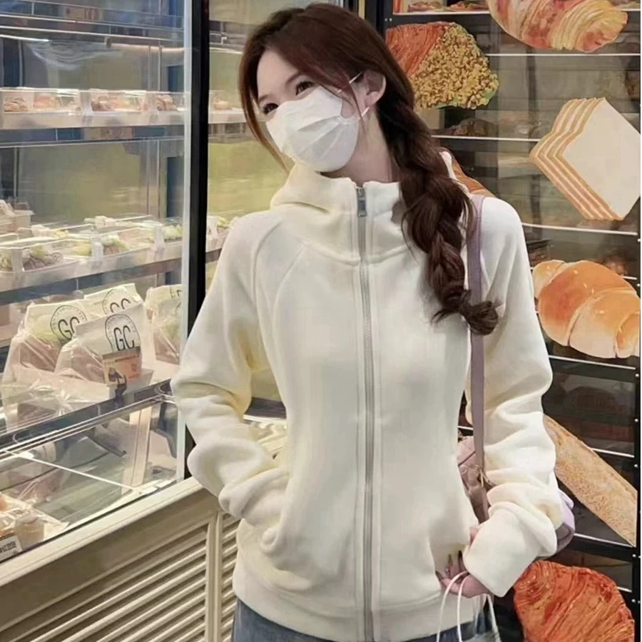 修身卫衣外套女秋冬季2025新款正肩早初秋韩系连帽运动收腰短上衣