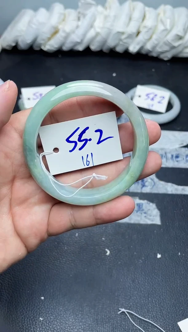 未镶嵌手镯翡翠161
