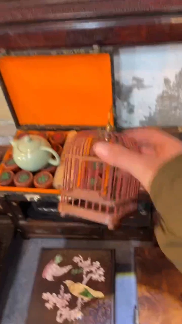 非洲紫檀（红花梨）蝈蝈笼