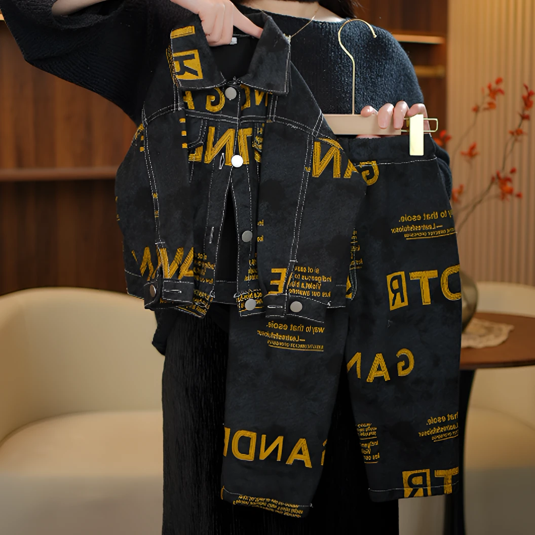 男童春秋装牛仔外套套装宝宝春季时髦春秋款2025新款男孩两件套潮