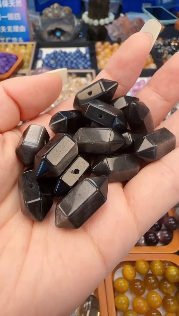 未镶嵌黑曜岩颈饰9a多样性发其一/11.23/1个