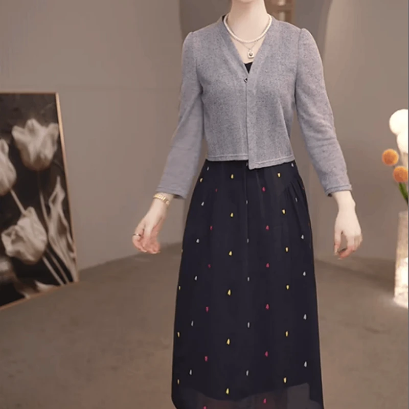 A213【外套+连衣裙】2025早秋新款时尚气质波点显瘦收腰减龄套装