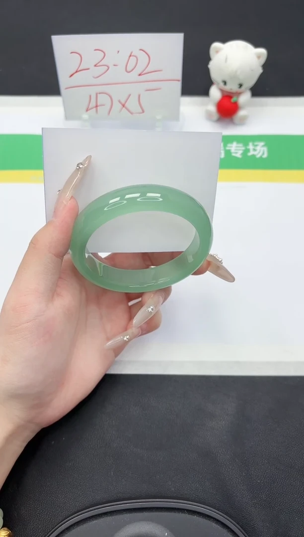 石英质玉未镶嵌手镯9-58.2