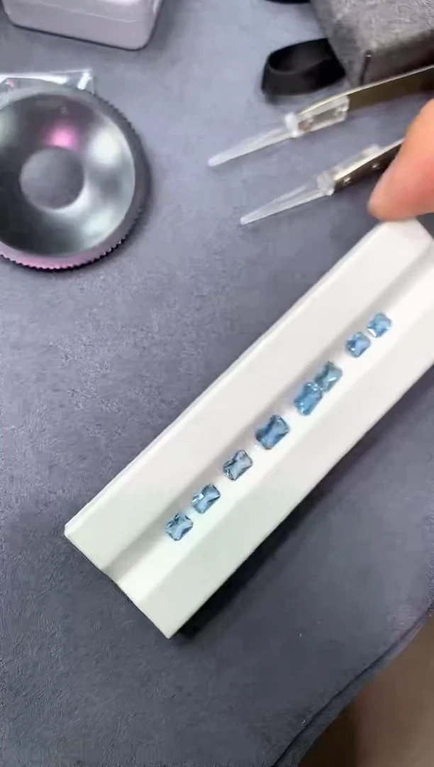 裸石海蓝宝石一组8粒 66