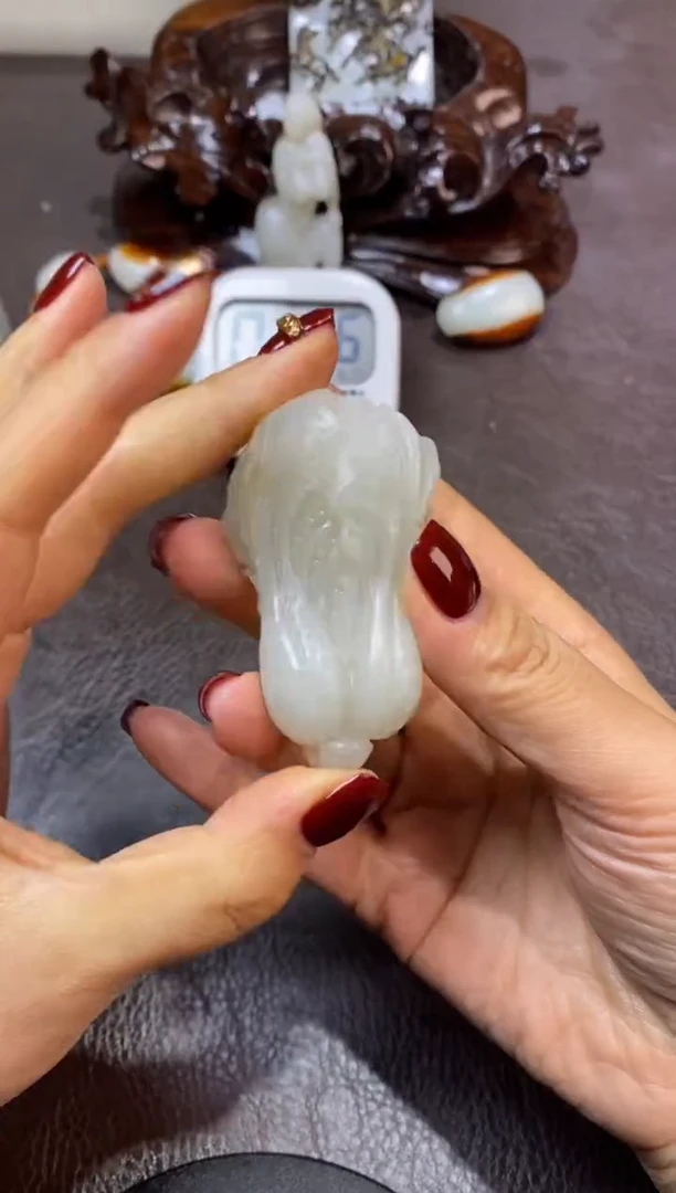 未镶嵌和田玉摆件宇****…和田玉