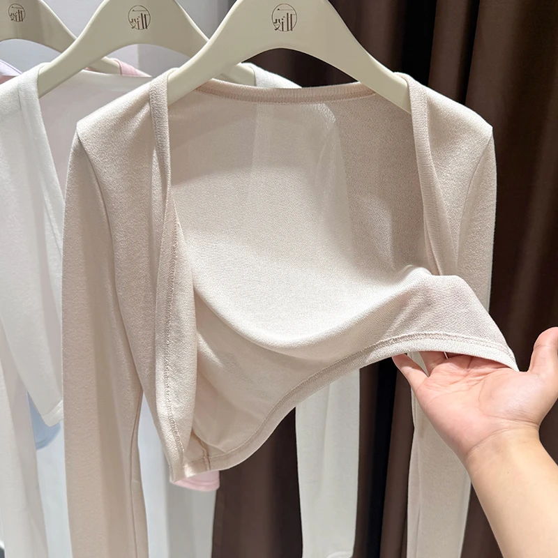 薄款针织小开衫女春秋新款冰丝长袖空调衫上衣配裙子外搭披肩外套