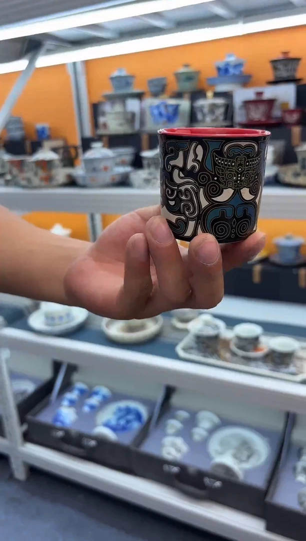 我们都在努力奋斗