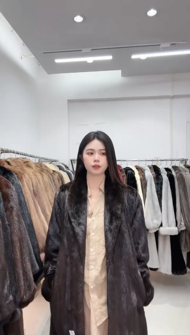 宝嘉美 小橙子进口天然水貂毛皮草