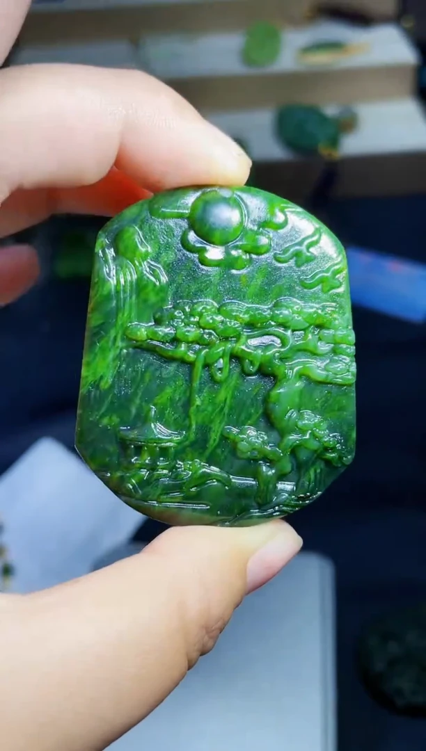 颈饰未镶嵌和田玉1