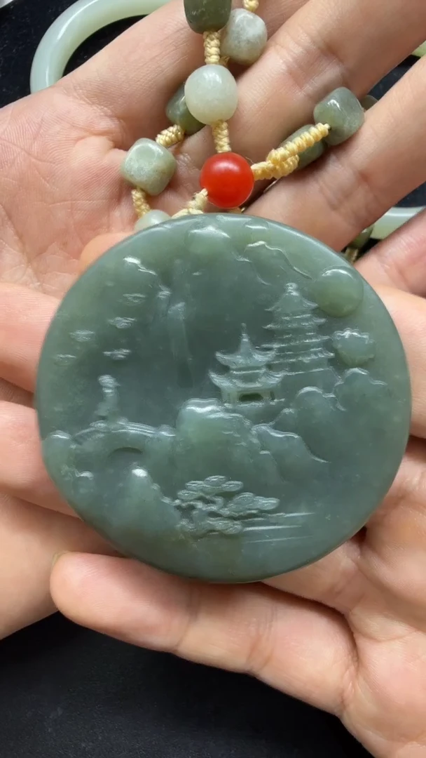 吊坠(不含链)未镶嵌和田玉242山水牌