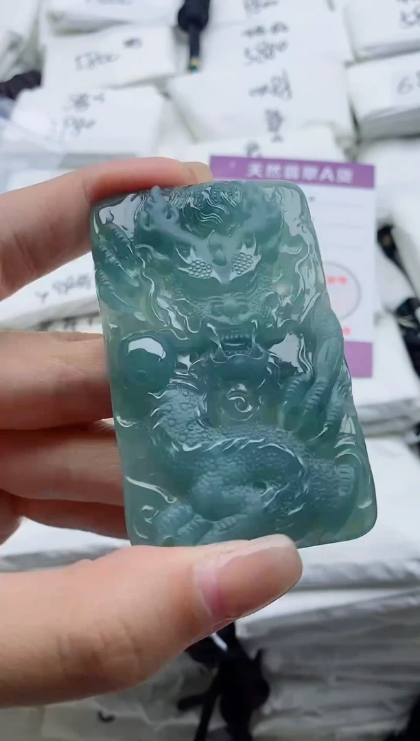 颈饰未镶嵌翡翠8