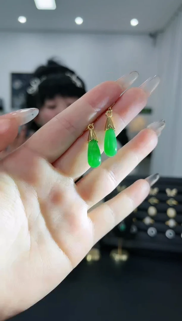 【闪购商品】石英岩玉颈饰合金天然玉石多样性发其一