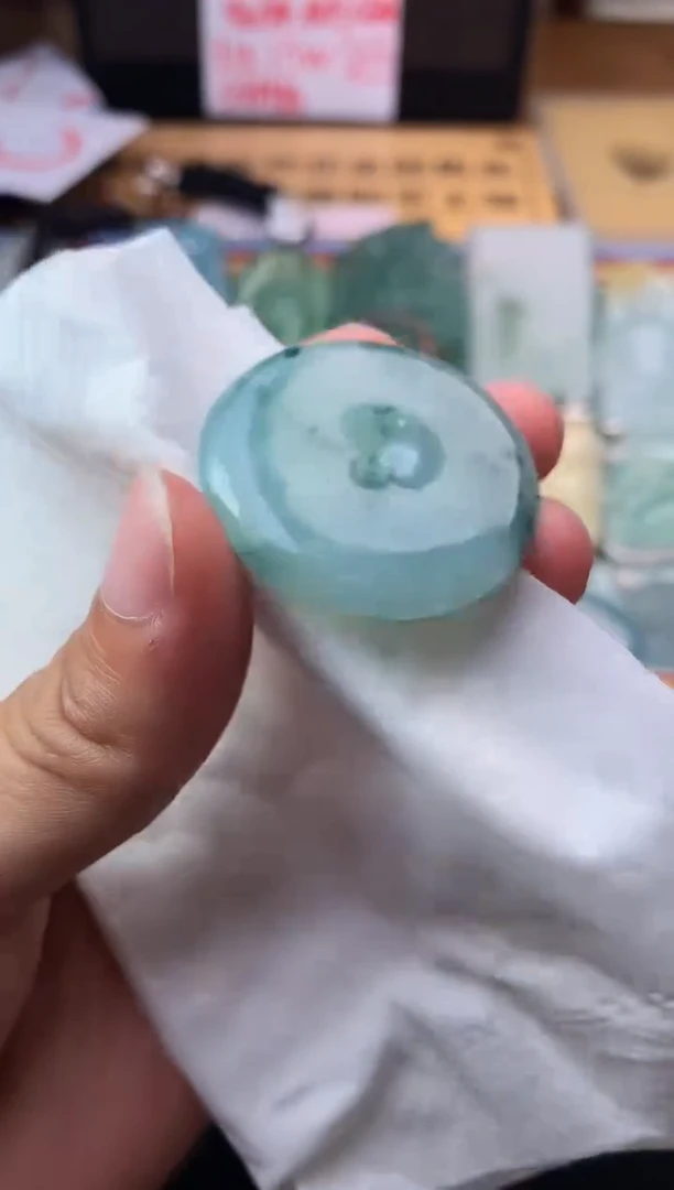 定制翡翠未镶嵌巫*毛货不退不换
