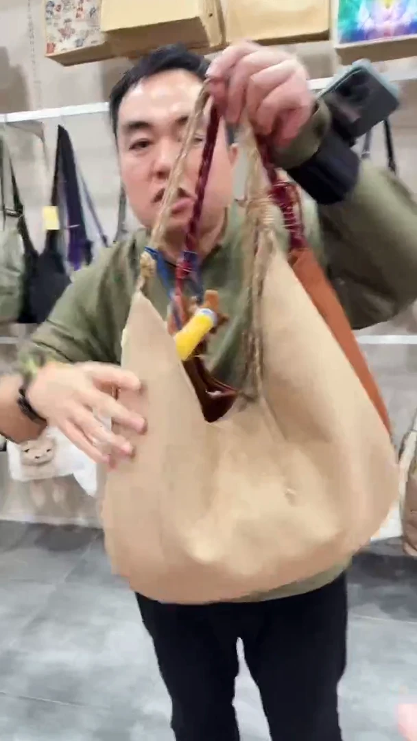 合成革精品女士包