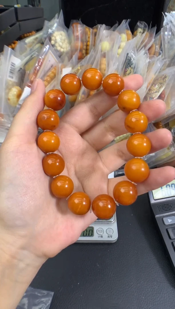 蜜蜡未镶嵌珠宝奇石1