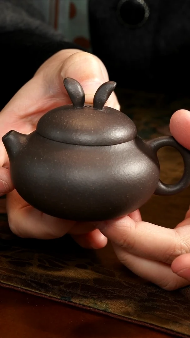 茶壶紫砂天青兔儿朵壶