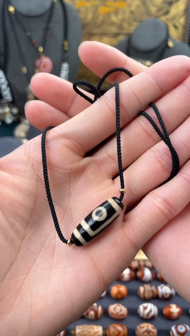 【闪购商品】玛瑙/玉髓颈饰未镶嵌高品二眼锁骨链