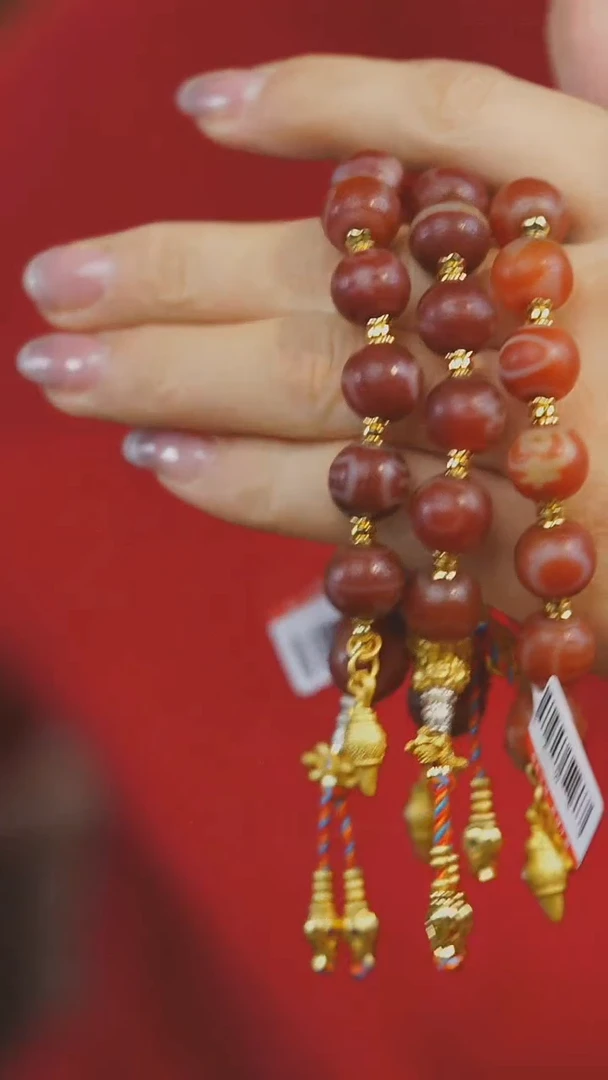 【闪购商品】玛瑙/玉髓手串未镶嵌多样性发其一