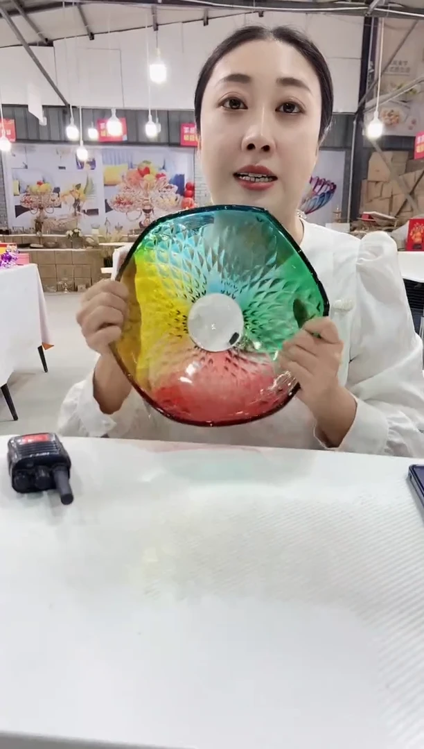 彩色雨花果斗一个