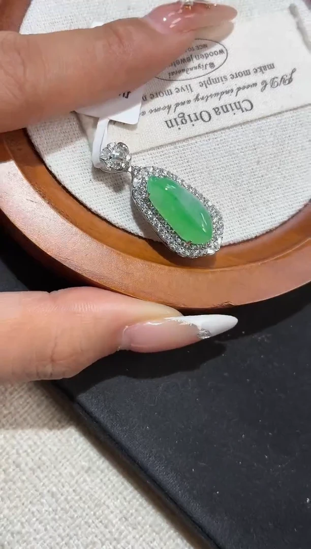 吊坠(不含链)银S925镶嵌翡翠福瓜