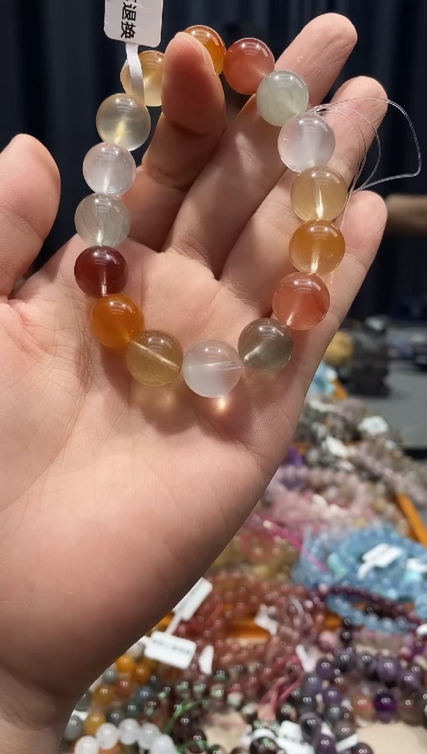 水晶手链未镶嵌自****要彩兔毛