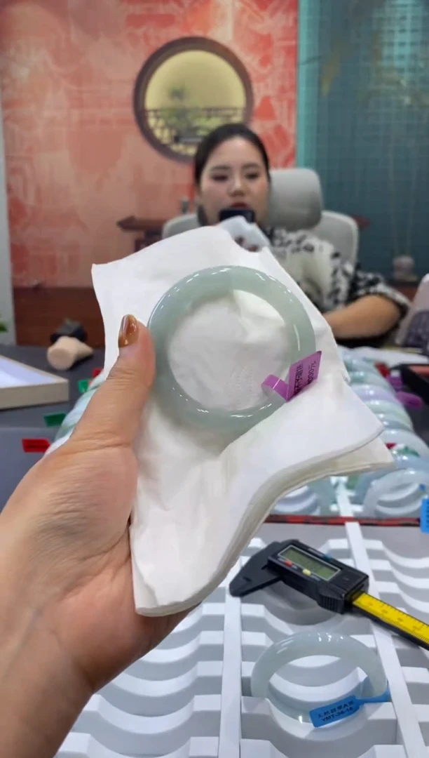 未镶嵌手镯翡翠多人00017221