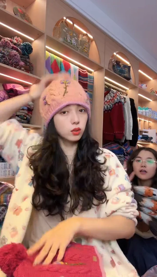 绵羊毛美利奴刺绣提花单球帽