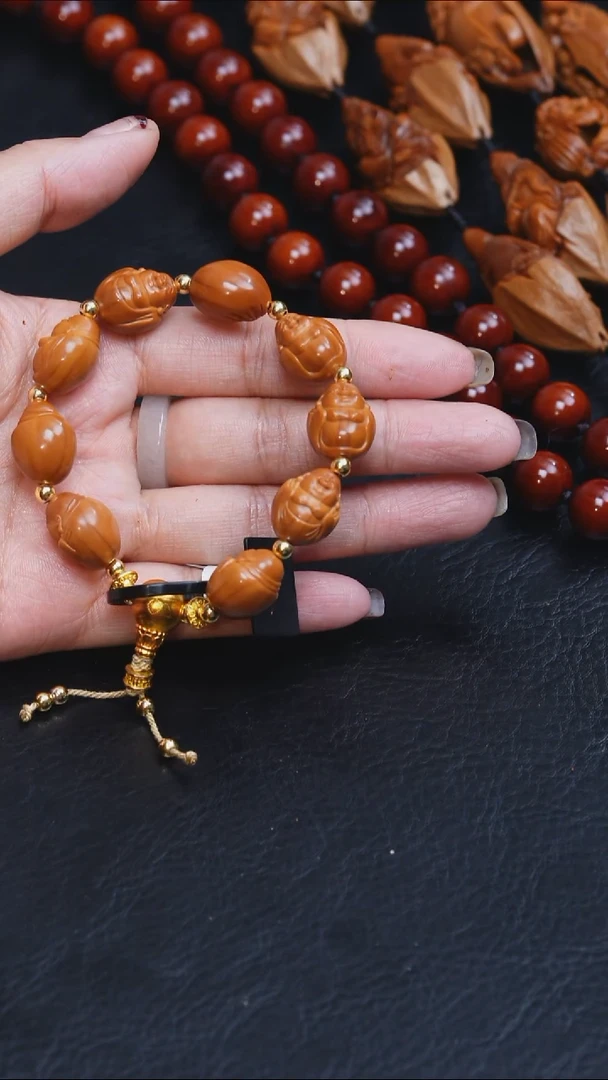 吊坠橄榄核1.3八宝弥勒