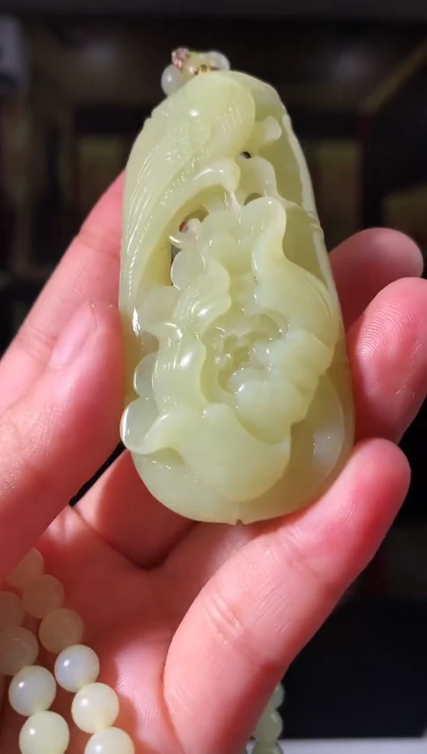 定制和田玉玉静国韵风天然和田玉（拍一发一）