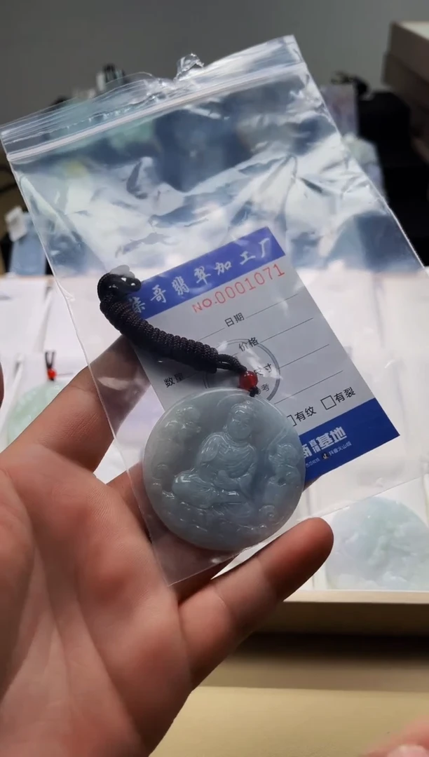 【闪购商品】翡翠颈饰未镶嵌柒哥珠宝闪购商品20250310