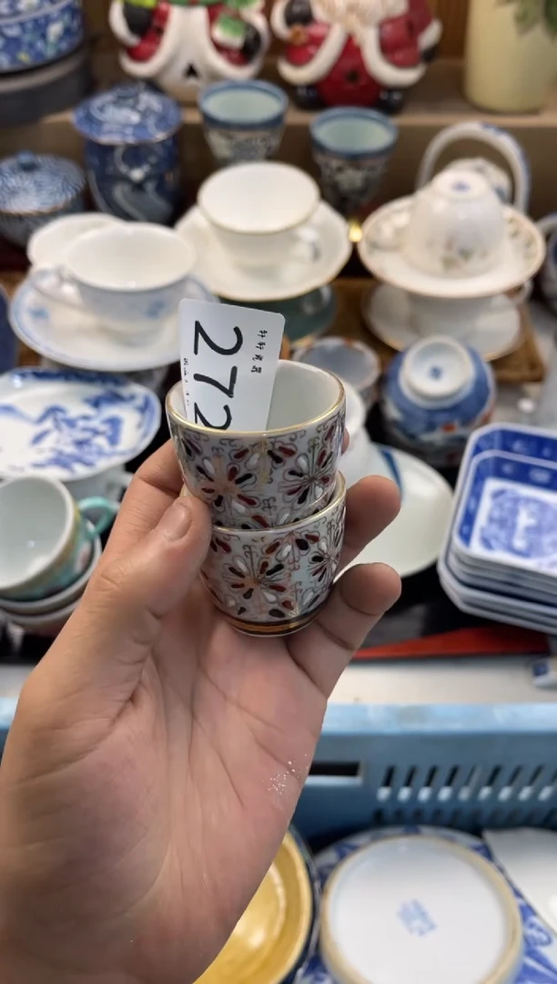 曾***过店铺名称 轩轩瓷器 闪购类型 定向 曾经年轻过