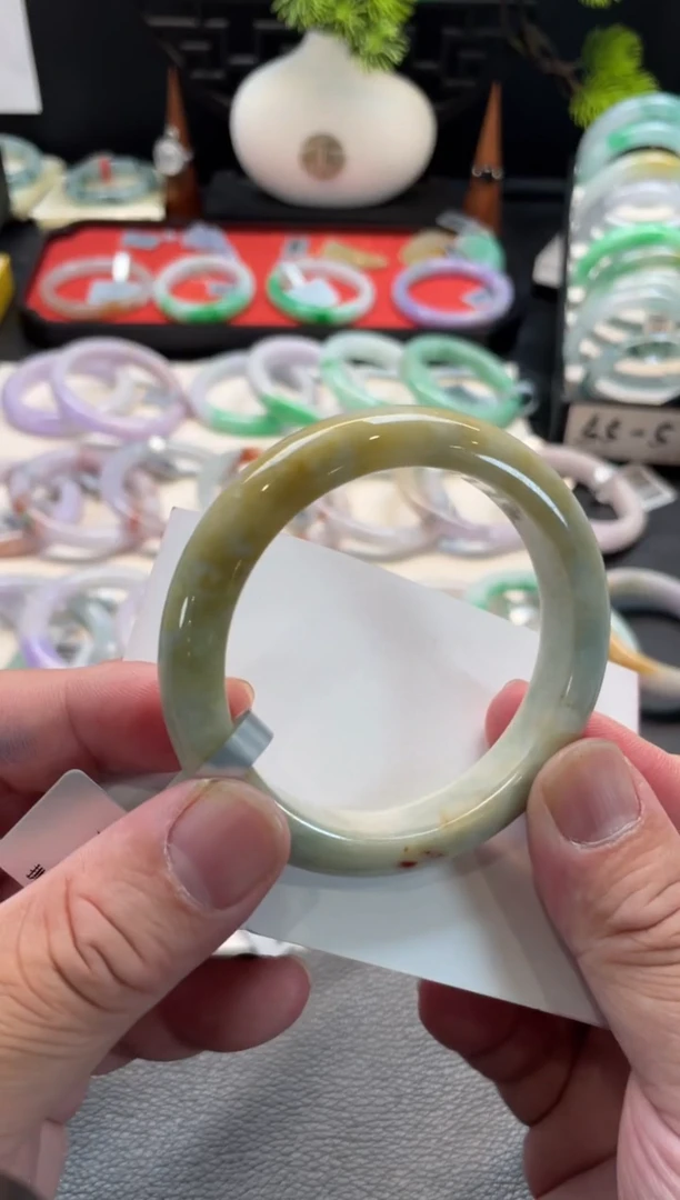 未镶嵌手镯翡翠21号链接 有纹裂 56正圈