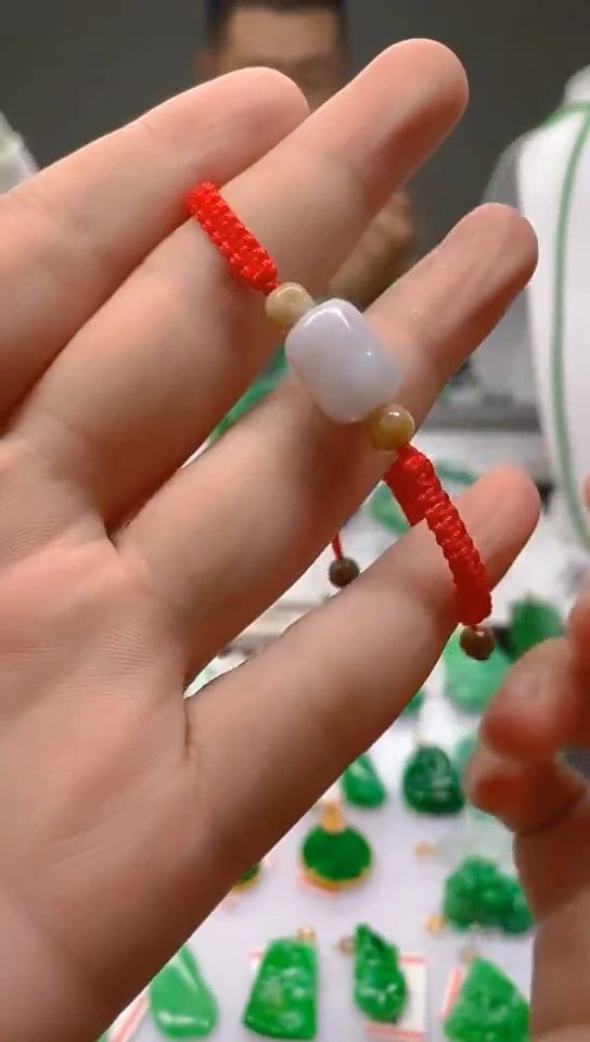 【闪购商品】翡翠颈饰未镶嵌新号开播，全场乱卖