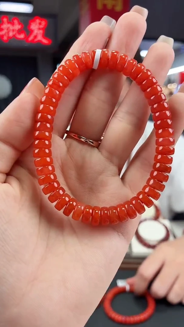 南红玛瑙保山隔片手串8+未镶嵌一个/条